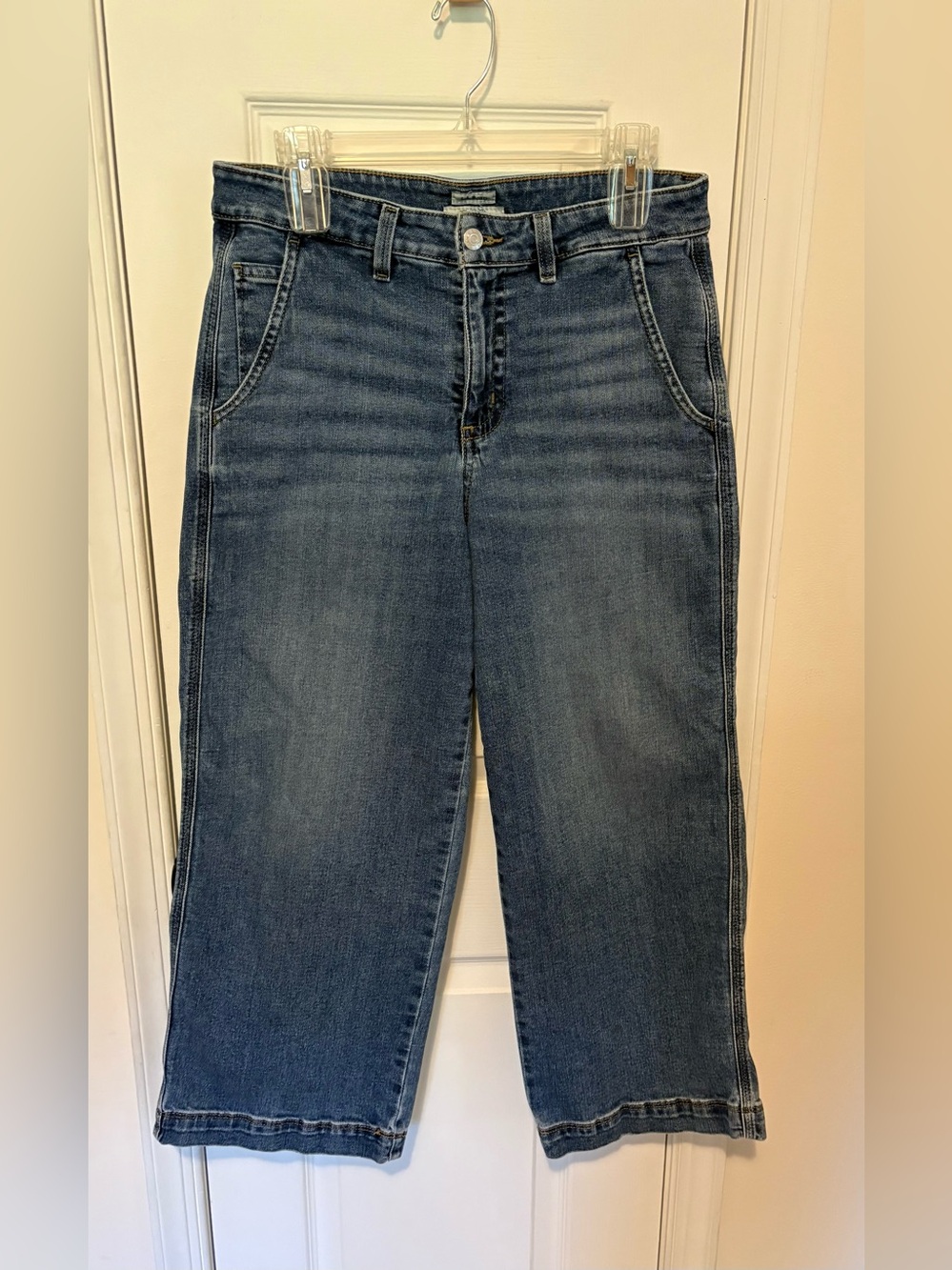 L.L. Bean Women's Classic Fit Wide-Leg Cropped Jeans in Dark Blue Wash
